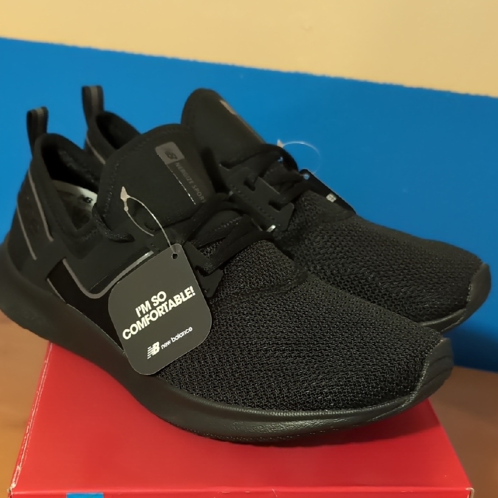 New Balance Women's Black Running Shoes- size 10 1/2